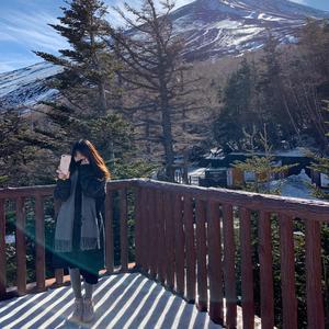 中国老富婆嫖鸭69XX
